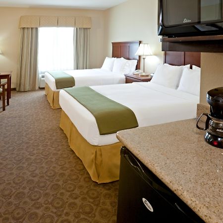 Holiday Inn Express Hotel & Suites Cedar Hill, An Ihg Hotel Room photo